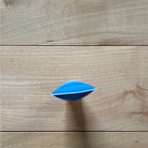 NWOB eos Marshmallow Fluff Super Balm - Picture 4 of 6